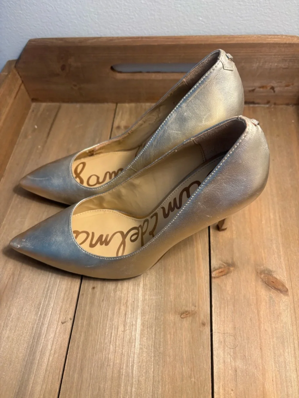 Gold Romantic Quiet Luxury Wedding Chic Pointed Toe Feminine Heels - Picture 2 of 6